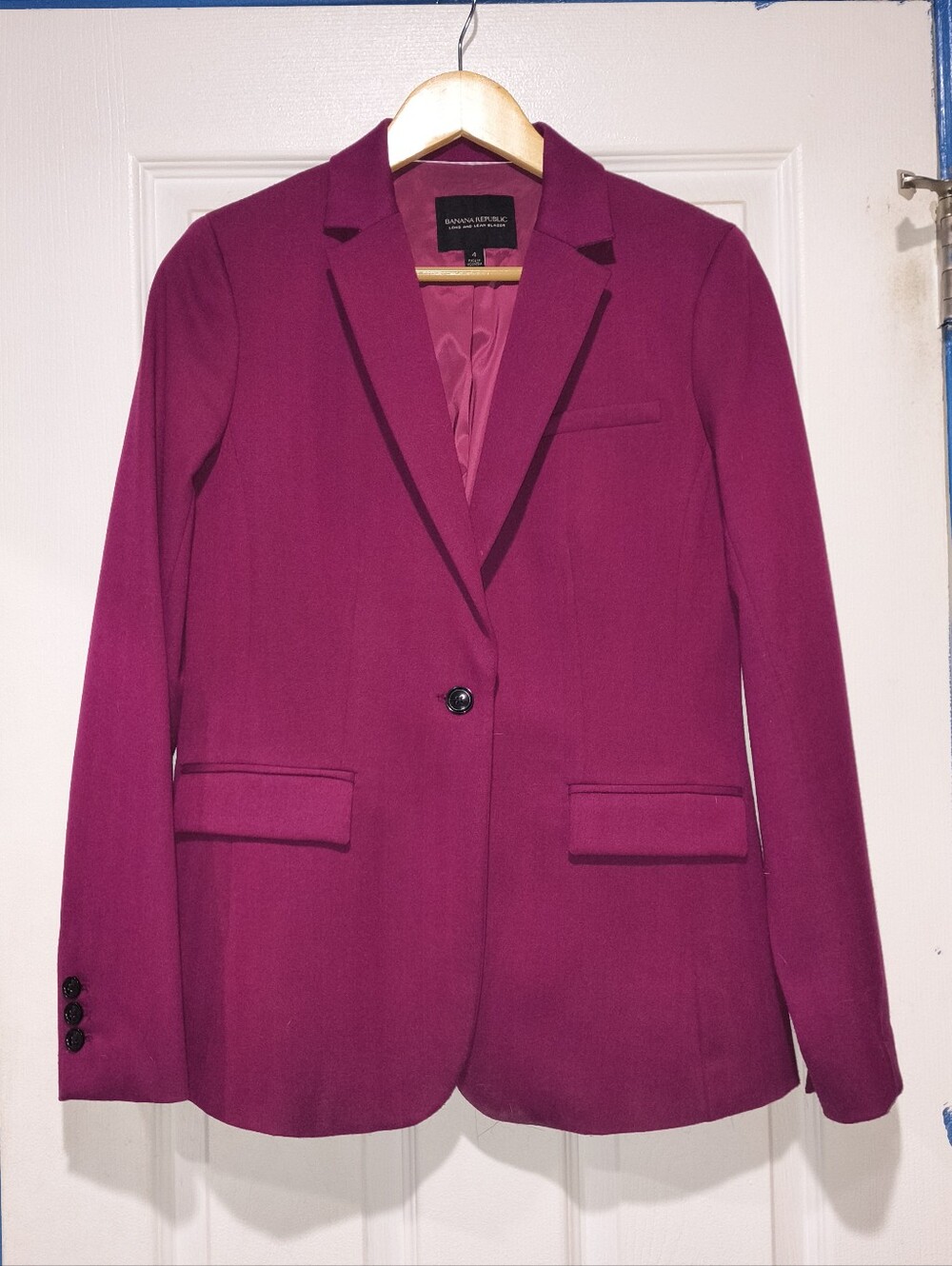 Banana Republic Long and Lean Single Button Blazer Magenta Berry Purple Size 4
